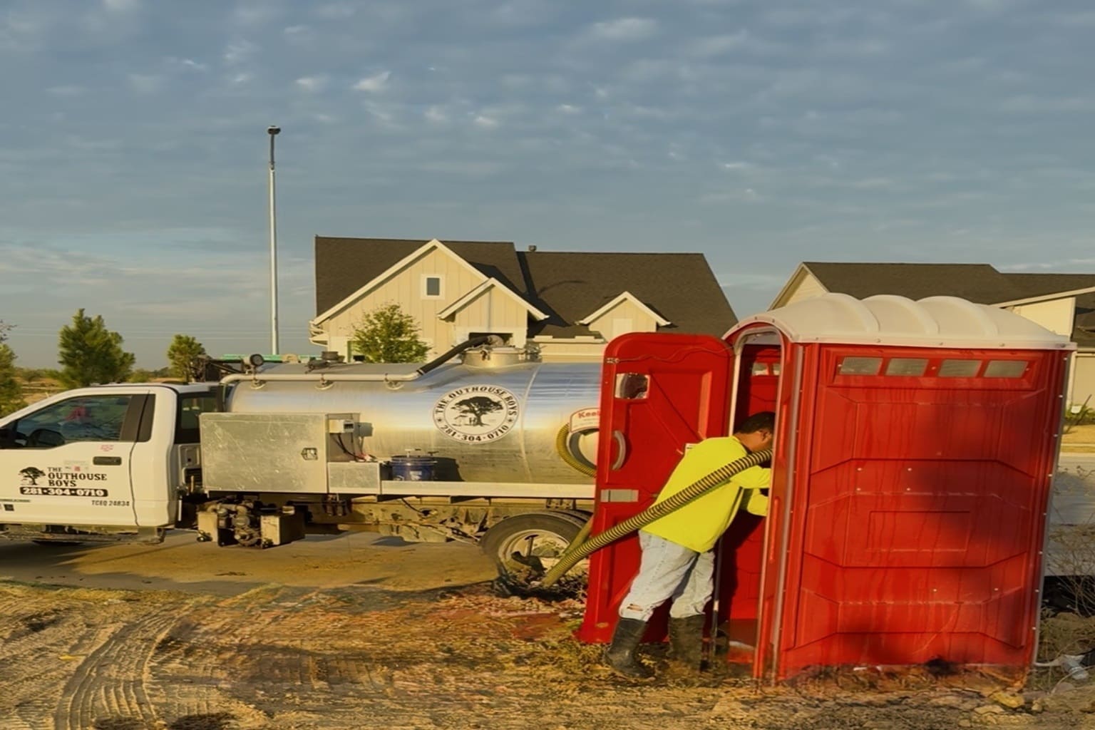 Driver Cleaning Toilet 2